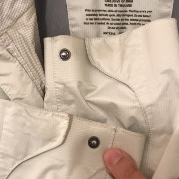 L.L. Bean Oyster Shell Gray Rain Trench Coat Small - Picture 13 of 15